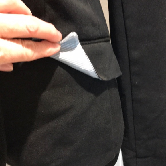 Forever 21 black fitted blazer - Picture 3 of 6